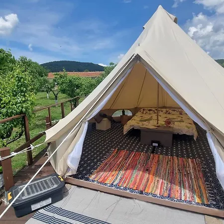 Calla Retreat Lodge